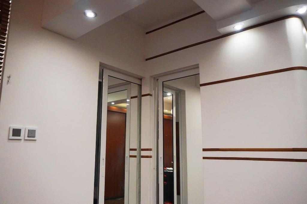 Sofia Zen - On Metro, Ultra Fast Wi-Fi Apartment ภายนอก รูปภาพ