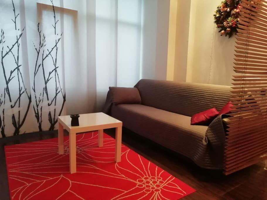 Sofia Zen - On Metro, Ultra Fast Wi-Fi Apartment ภายนอก รูปภาพ