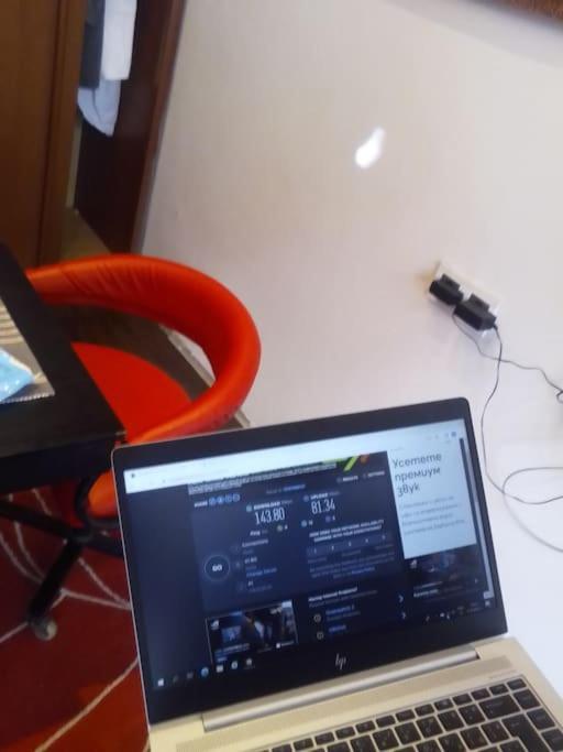 Sofia Zen - On Metro, Ultra Fast Wi-Fi Apartment ภายนอก รูปภาพ