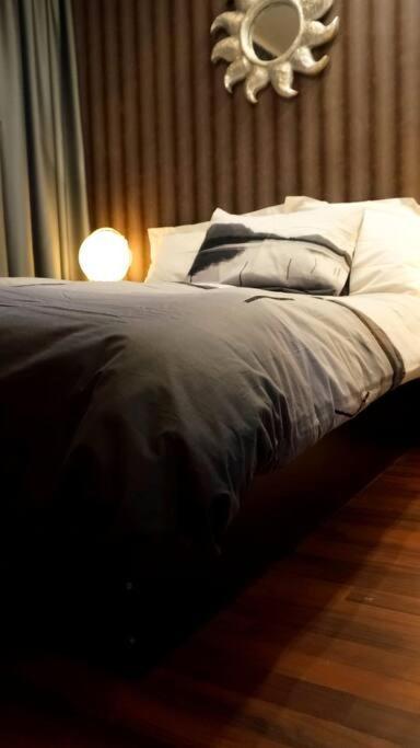 Sofia Zen - On Metro, Ultra Fast Wi-Fi Apartment ภายนอก รูปภาพ