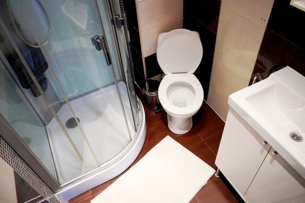 Sofia Zen - On Metro, Ultra Fast Wi-Fi Apartment ภายนอก รูปภาพ